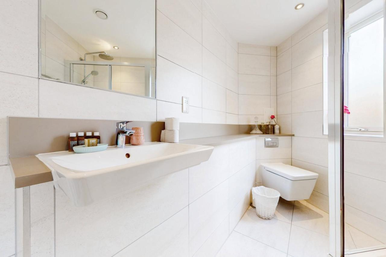 Modern And Spacious 4 Bed House In The City Centre Londyn Zewnętrze zdjęcie